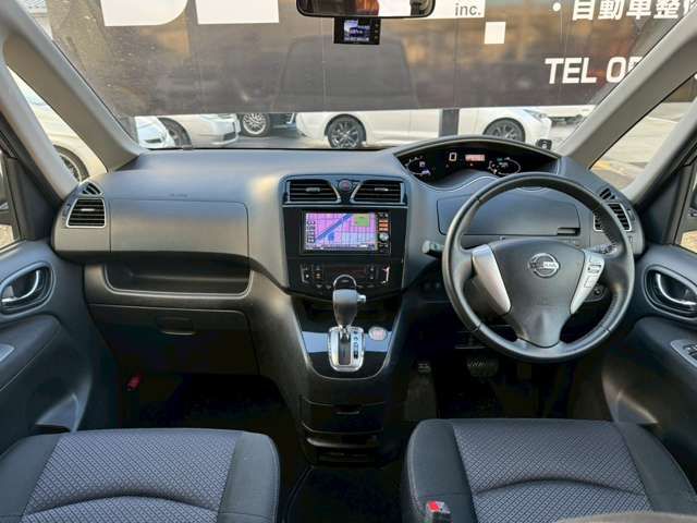 NISSAN SERENA  S-HYBRID 2013