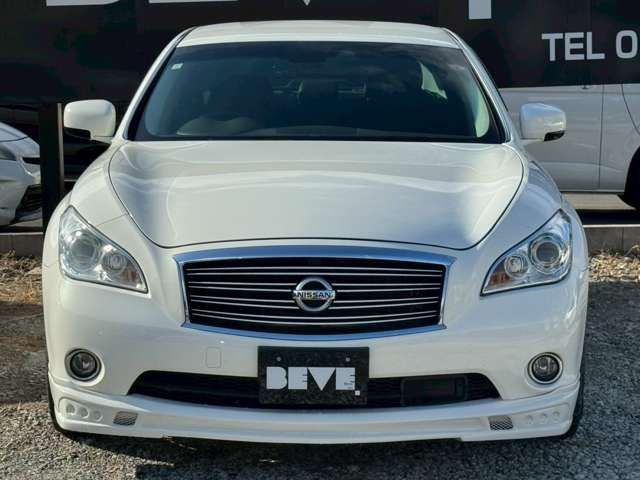 NISSAN FUGA HYBRID 2011