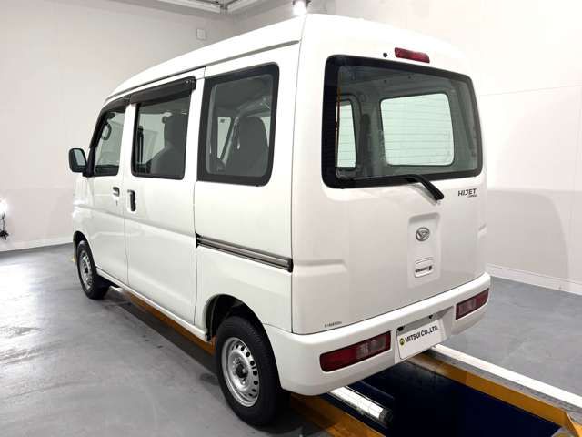 DAIHATSU HIJET CARGO 4WD 2012