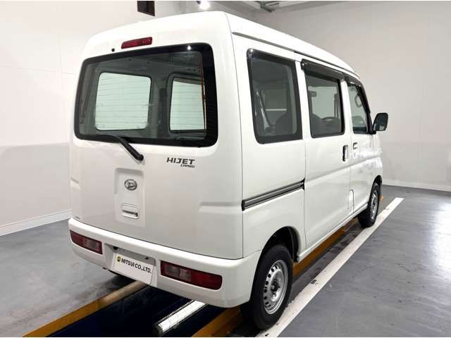 DAIHATSU HIJET CARGO 4WD 2012