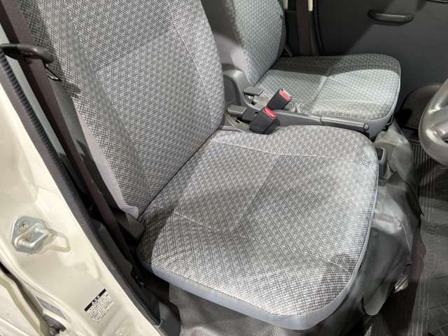 DAIHATSU HIJET CARGO 4WD 2012