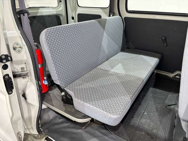 DAIHATSU HIJET CARGO 4WD 2012