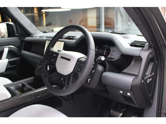 ROVER ROVER DEFENDER 2025