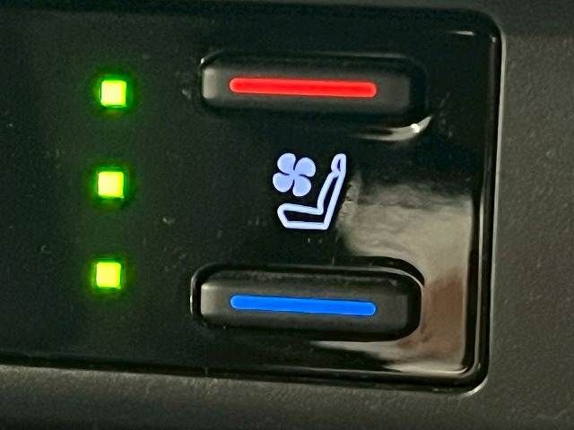 TOYOTA RAV4 4WD 2022