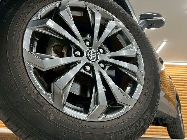 TOYOTA RAV4 4WD 2022