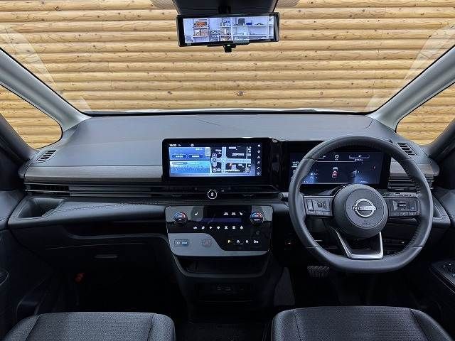 NISSAN SERENA  WG 2023