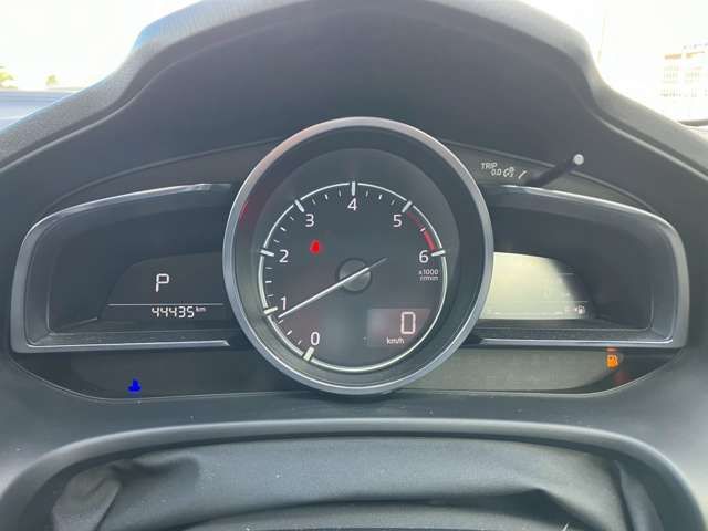 MAZDA AXELA SPORTS 2016