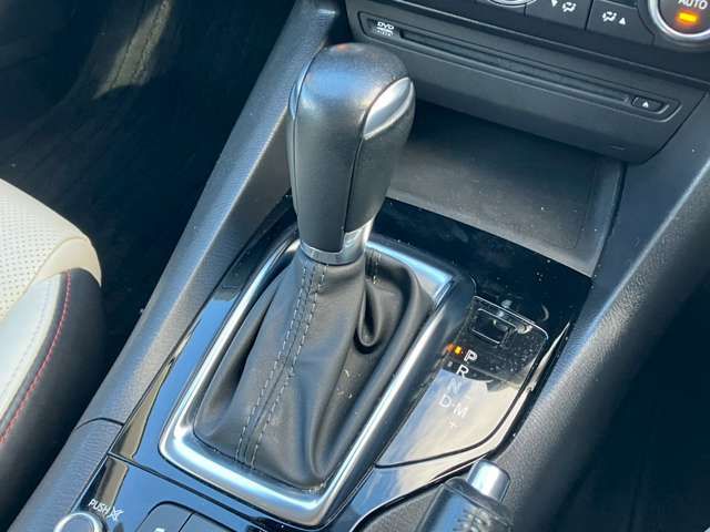 MAZDA AXELA SPORTS 2016