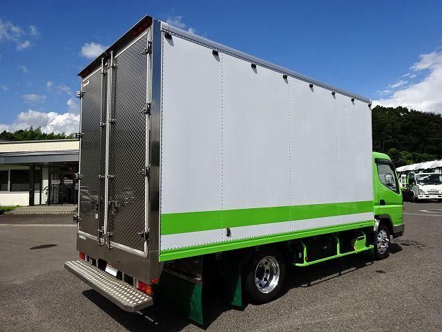 MITSUBISHI CANTER 2019