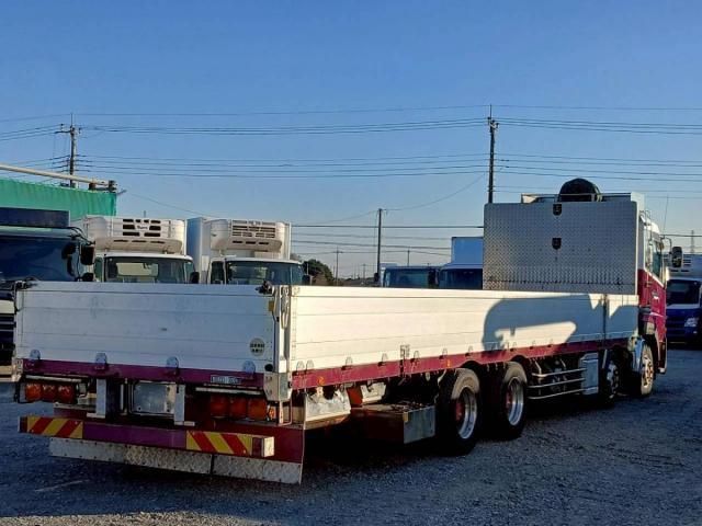 NISSAN DIESEL Quon 2013