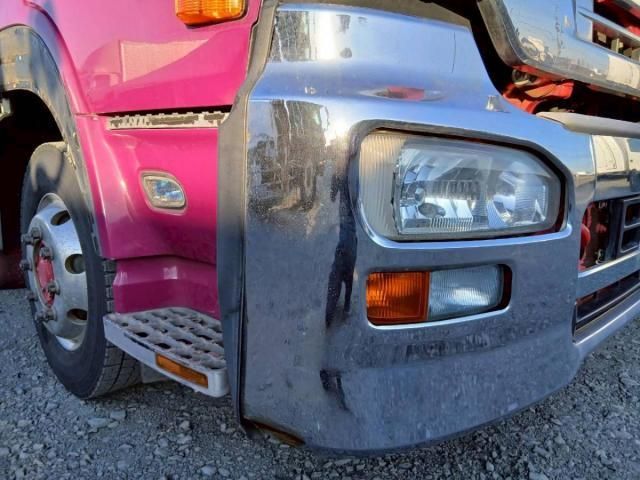 NISSAN DIESEL Quon 2013