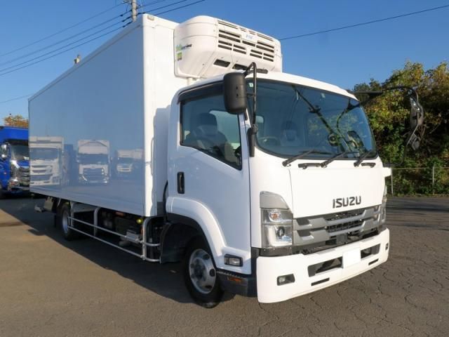 ISUZU FORWARD 2022