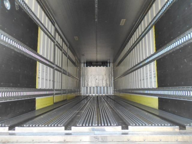 MITSUBISHI FUSOU SUPER GREAT 2013