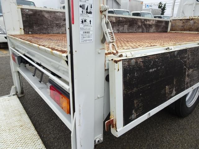 MITSUBISHI CANTER 2017