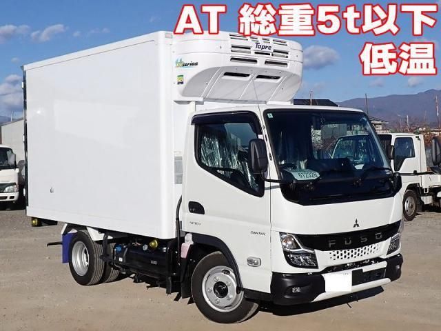 MITSUBISHI CANTER 2025