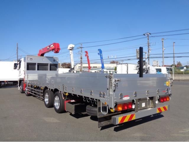 MITSUBISHI FUSOU SUPER GREAT 2024