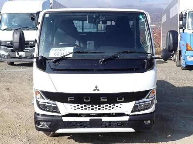 MITSUBISHI CANTER 2022