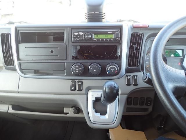 MITSUBISHI CANTER 2022