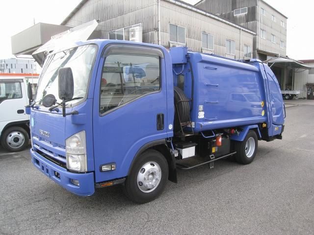 ISUZU ELF 2009