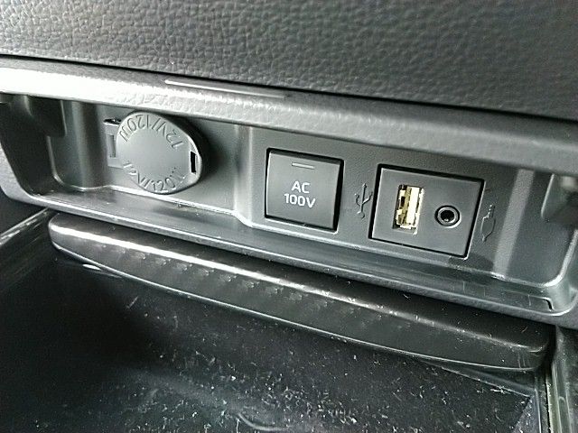 TOYOTA CROWN sedan hybrid 4WD 2018