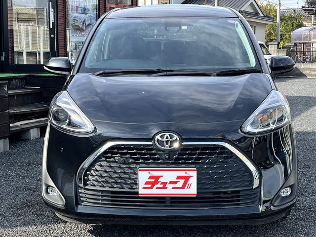 TOYOTA SIENTA 2020