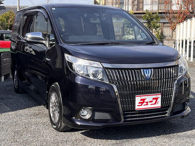 TOYOTA ESQUIRE HYBRID 2016