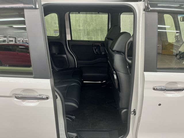 HONDA N BOX CUSTOM 2022