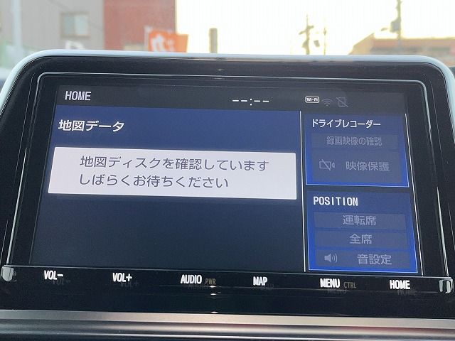 TOYOTA SIENTA HYBRID 2022