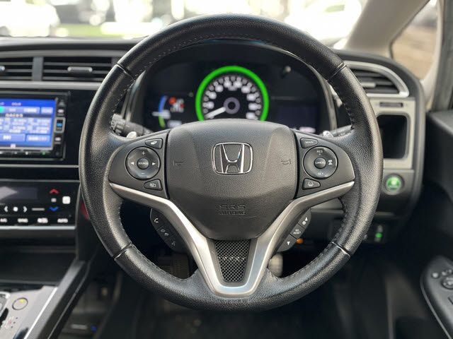 HONDA SHUTTLE HYBRID 2019