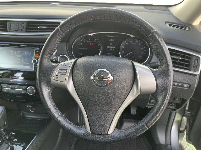 NISSAN X-TRAIL 4WD 2014