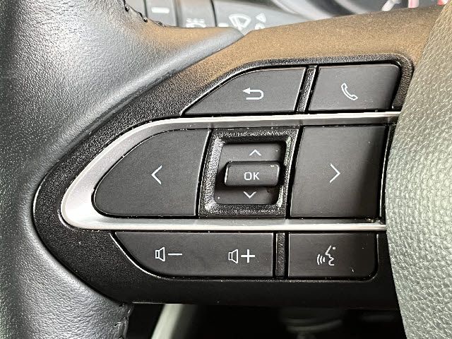 TOYOTA NOAH 4WD 2023