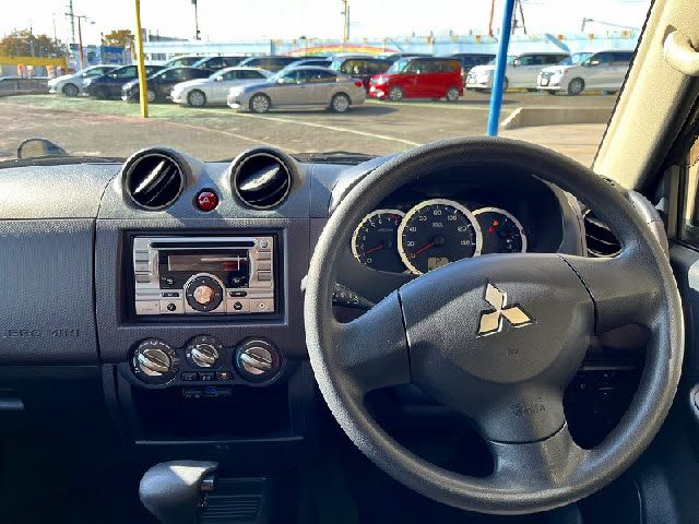 MITSUBISHI PAJERO MINI 4WD 2013