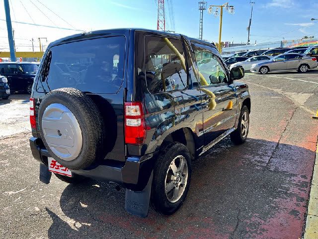 MITSUBISHI PAJERO MINI 4WD 2013