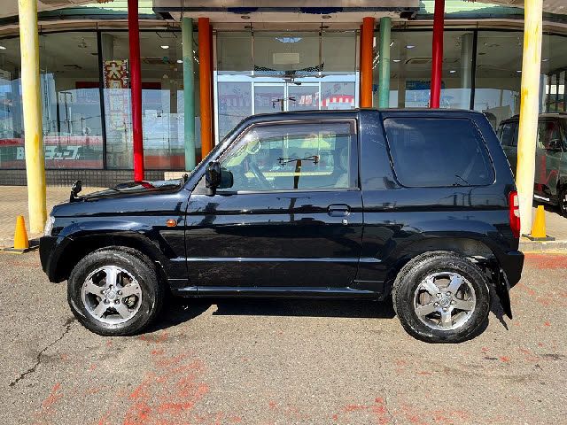 MITSUBISHI PAJERO MINI 4WD 2013