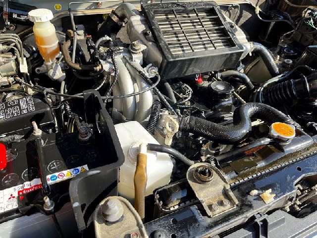 MITSUBISHI PAJERO MINI 4WD 2013