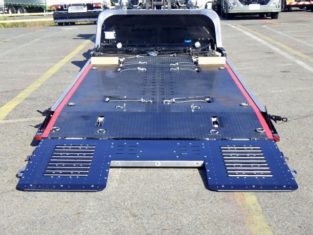 MITSUBISHI CANTER 2021