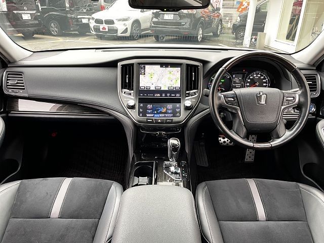 TOYOTA CROWN sedan hybrid 2018