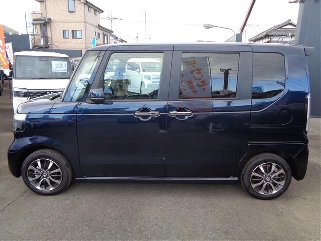 HONDA N BOX CUSTOM 2024