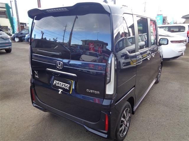 HONDA N BOX CUSTOM 2024