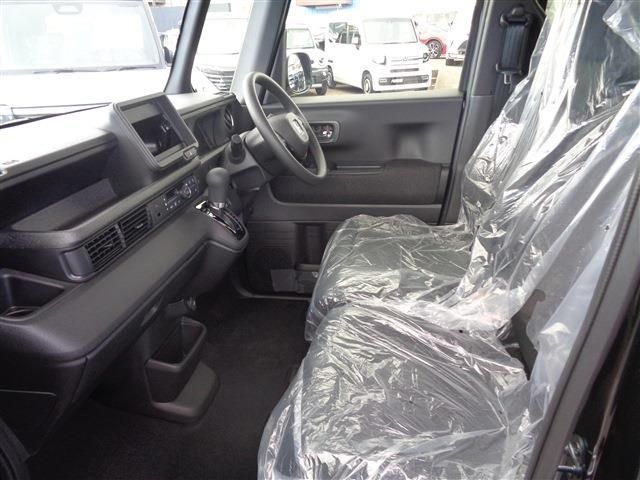 HONDA N BOX CUSTOM 2024