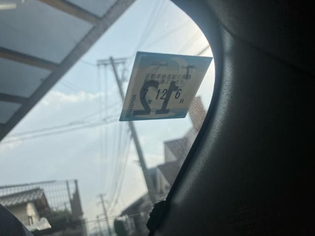 TOYOTA PRIUS Alpha 2012