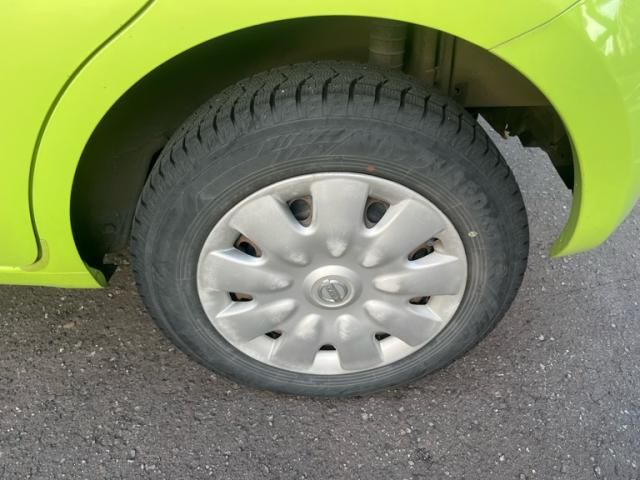 NISSAN MARCH  4WD 2010