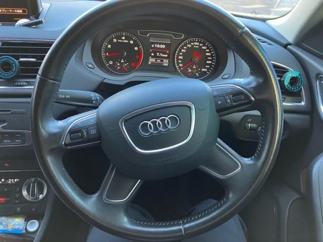 AUDI AUDI Q3 2013