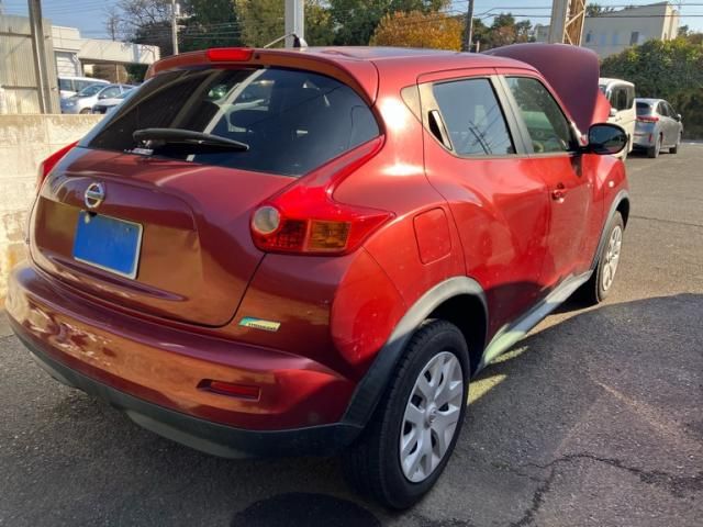 NISSAN JUKE 2012