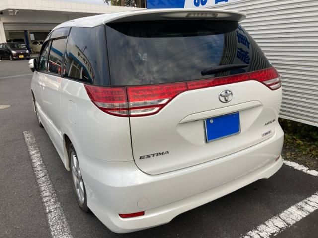 TOYOTA ESTIMA 2009