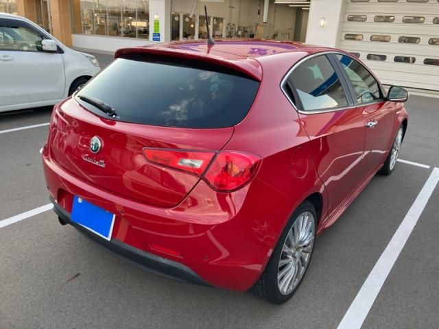 ALFAROMEO ALFAROMEO Giulietta 2015