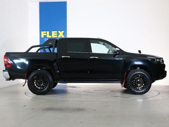 TOYOTA HILUX 4WD 2021