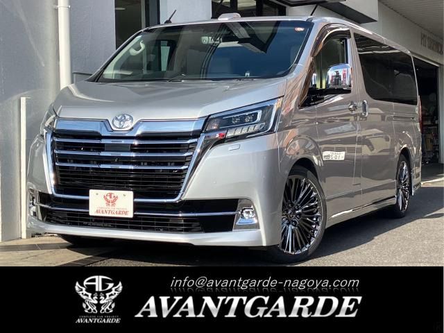 TOYOTA GRANACE 2021