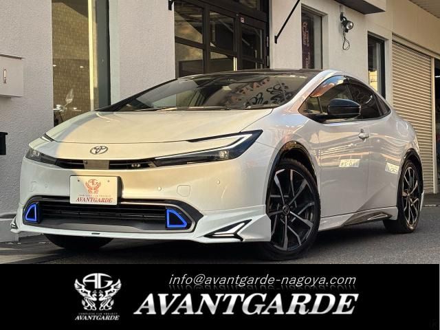 TOYOTA PRIUS PHV 2023