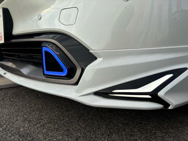 TOYOTA PRIUS PHV 2023